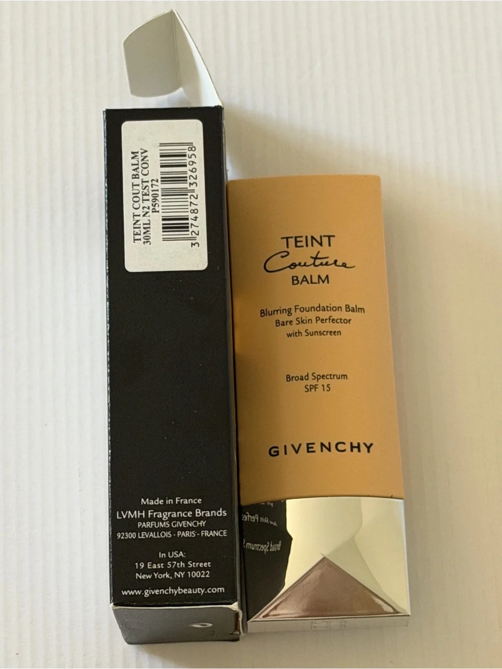 Givenchy Teint Couture Balm in Nude Shell - Black & Peach Packaging